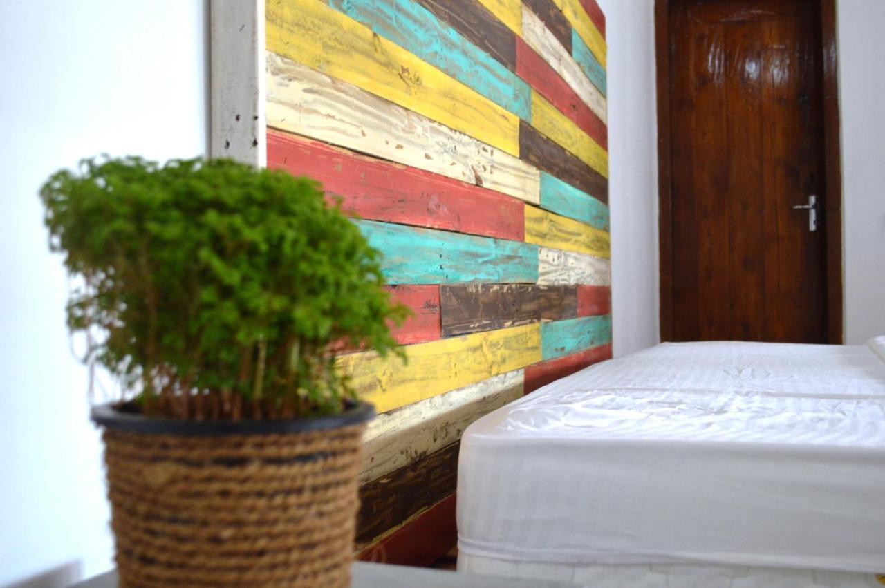 Groove House Hostels โคลอมโบ ภายนอก รูปภาพ