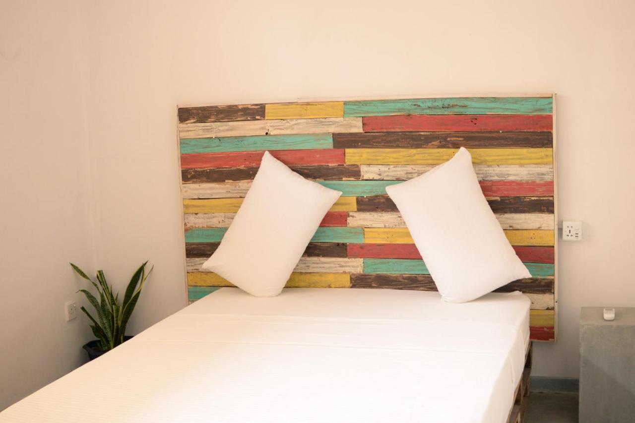 Groove House Hostels โคลอมโบ ภายนอก รูปภาพ