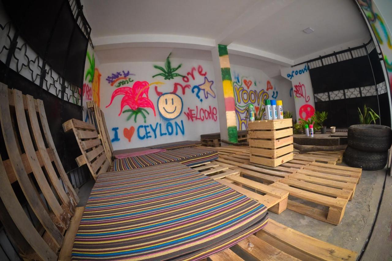 Groove House Hostels โคลอมโบ ภายนอก รูปภาพ
