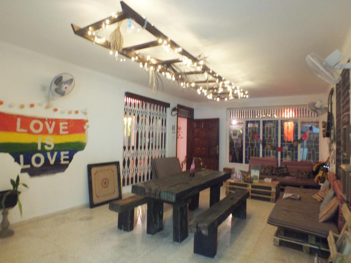 Groove House Hostels โคลอมโบ ภายนอก รูปภาพ